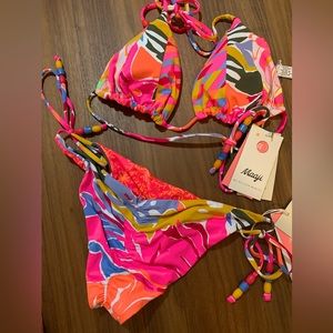 NWT MAAJI SWIM BOTTOM LARGE